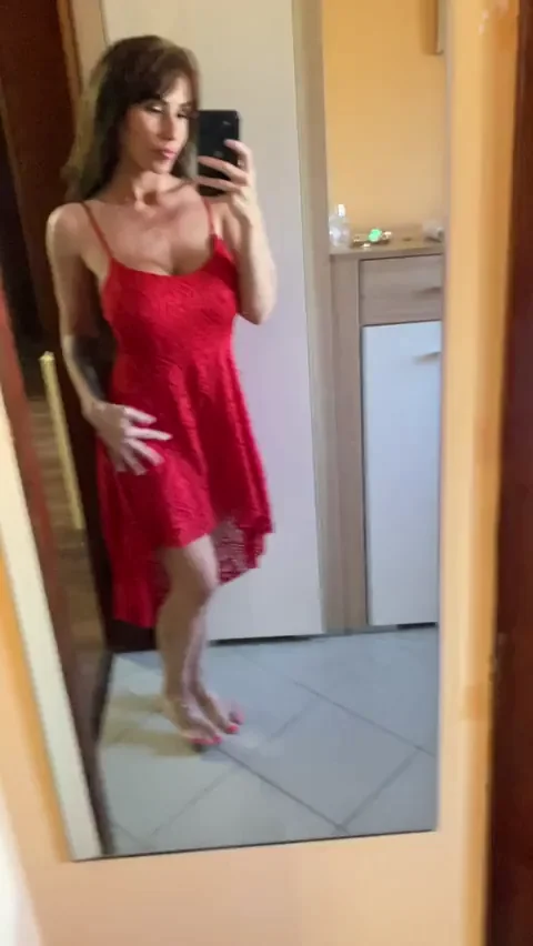 Every day, milfs should be licked and then fucked.