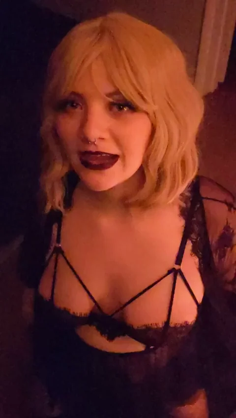 Was feeling a little shy filming this one, but I thought it was cute.