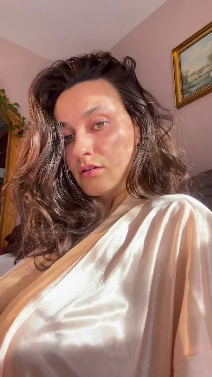 Come Here Baby, Worship My Huge Tits 😍💦
