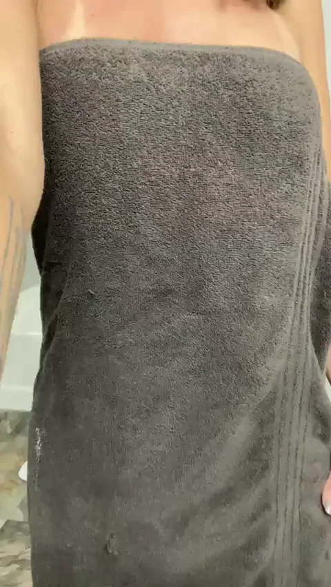Breed me after my shower