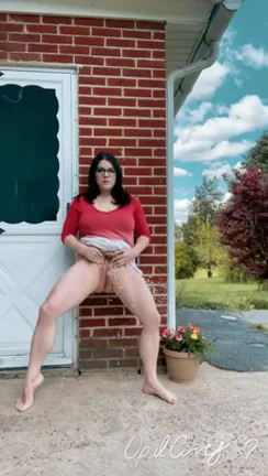Roadside Squirt Fountain: Gushing for Passing Cars