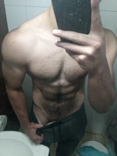 (M)(18) just a morning selfie