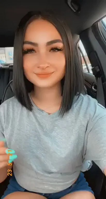 SNAP: JAILEENISINLOVE fuck me through the phone ??